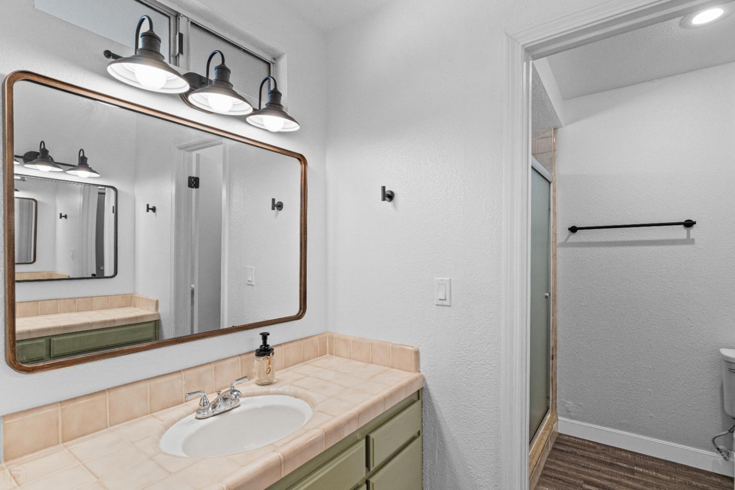 Merced, California 95348, United States, 3 Bedrooms Bedrooms, ,2 BathroomsBathrooms,Residential,Active,210867