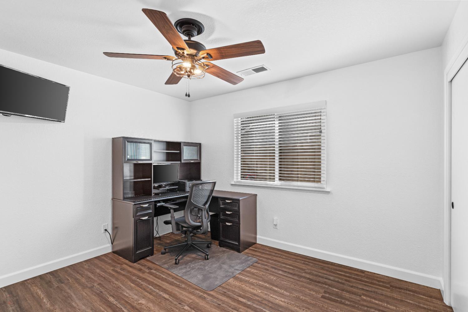 Merced, California 95348, United States, 3 Bedrooms Bedrooms, ,2 BathroomsBathrooms,Residential,Active,210867