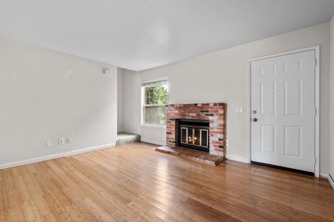 9145 Newhall Drive 57 Sacramento CA 95826