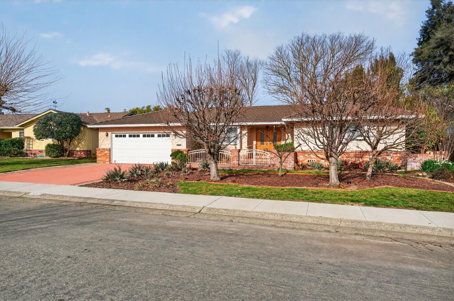 7063 Wilshire Circle