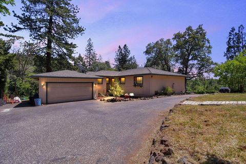 MLS: 225062247