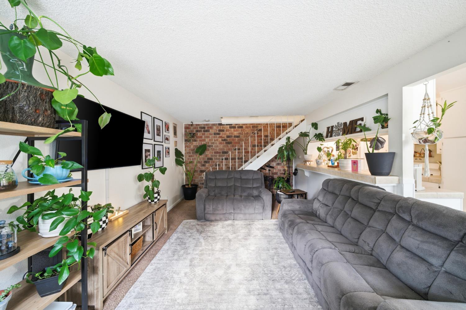 3753 Sapphire Drive 3