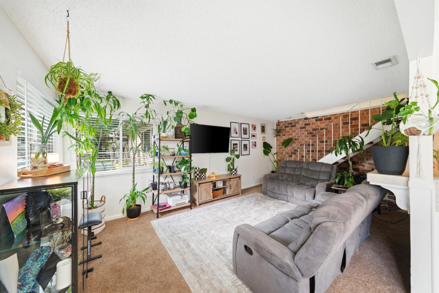 3753 Sapphire Drive 3