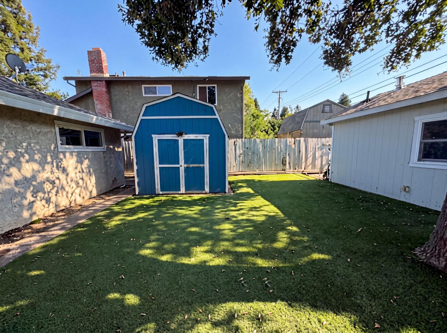 1422 Oakmont Drive