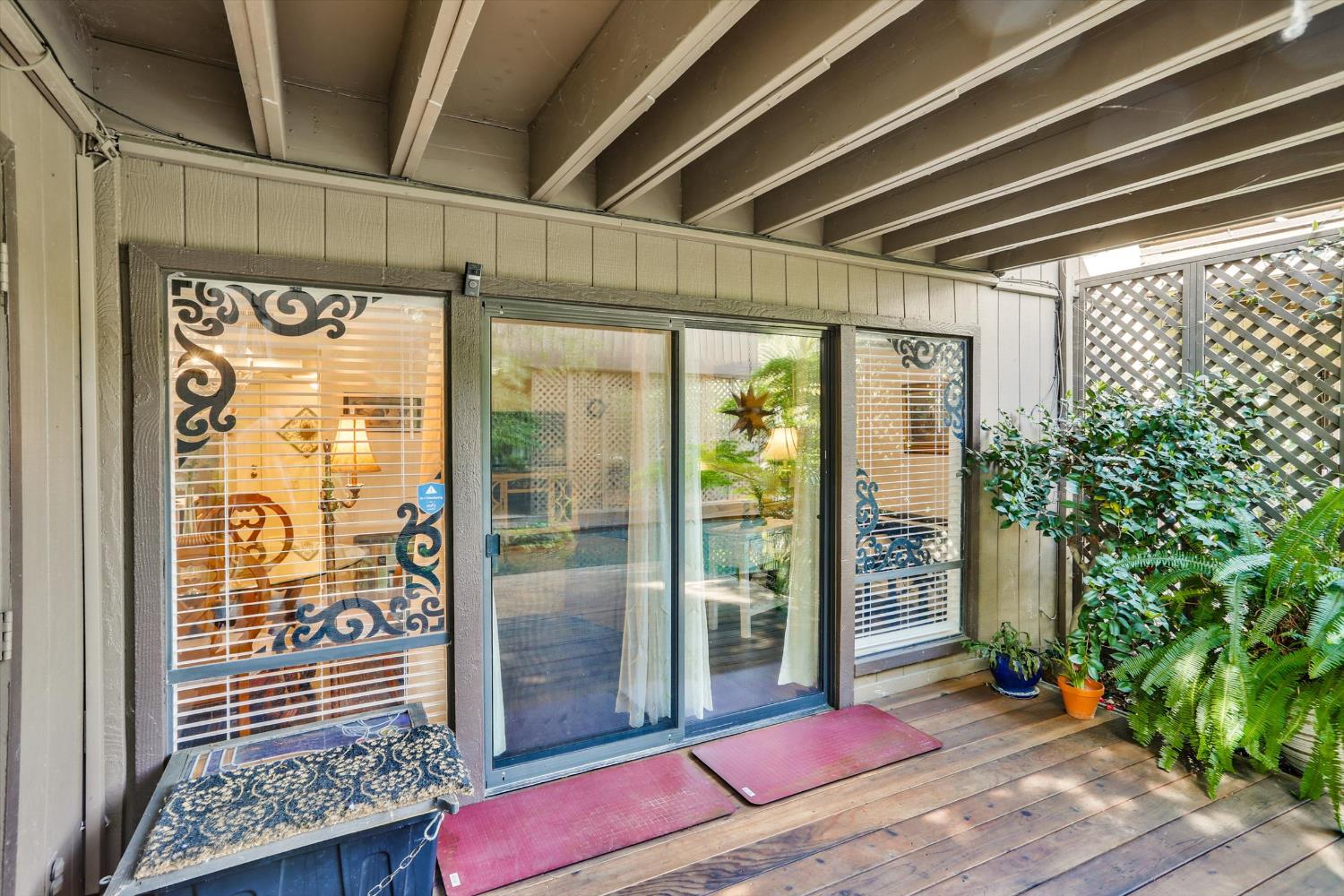 2424 Larkspur Lane 217