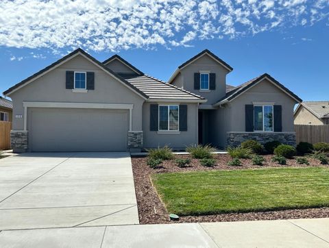 1310 Riverbend Court Plumas Lake CA 95961
