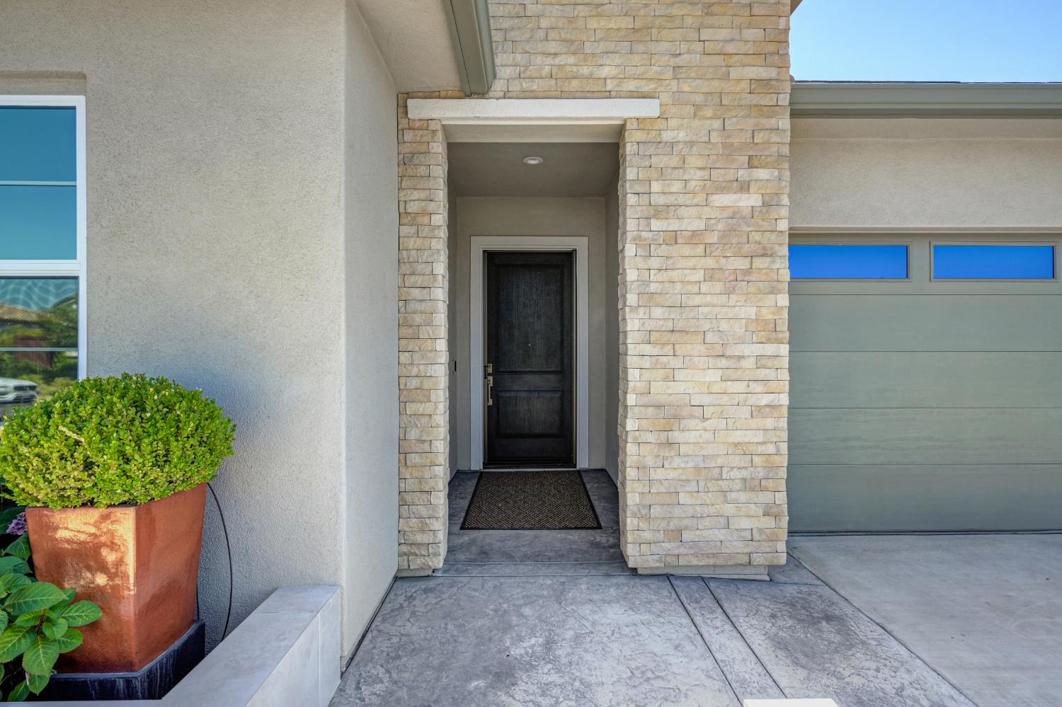 4293 Brookview Drive