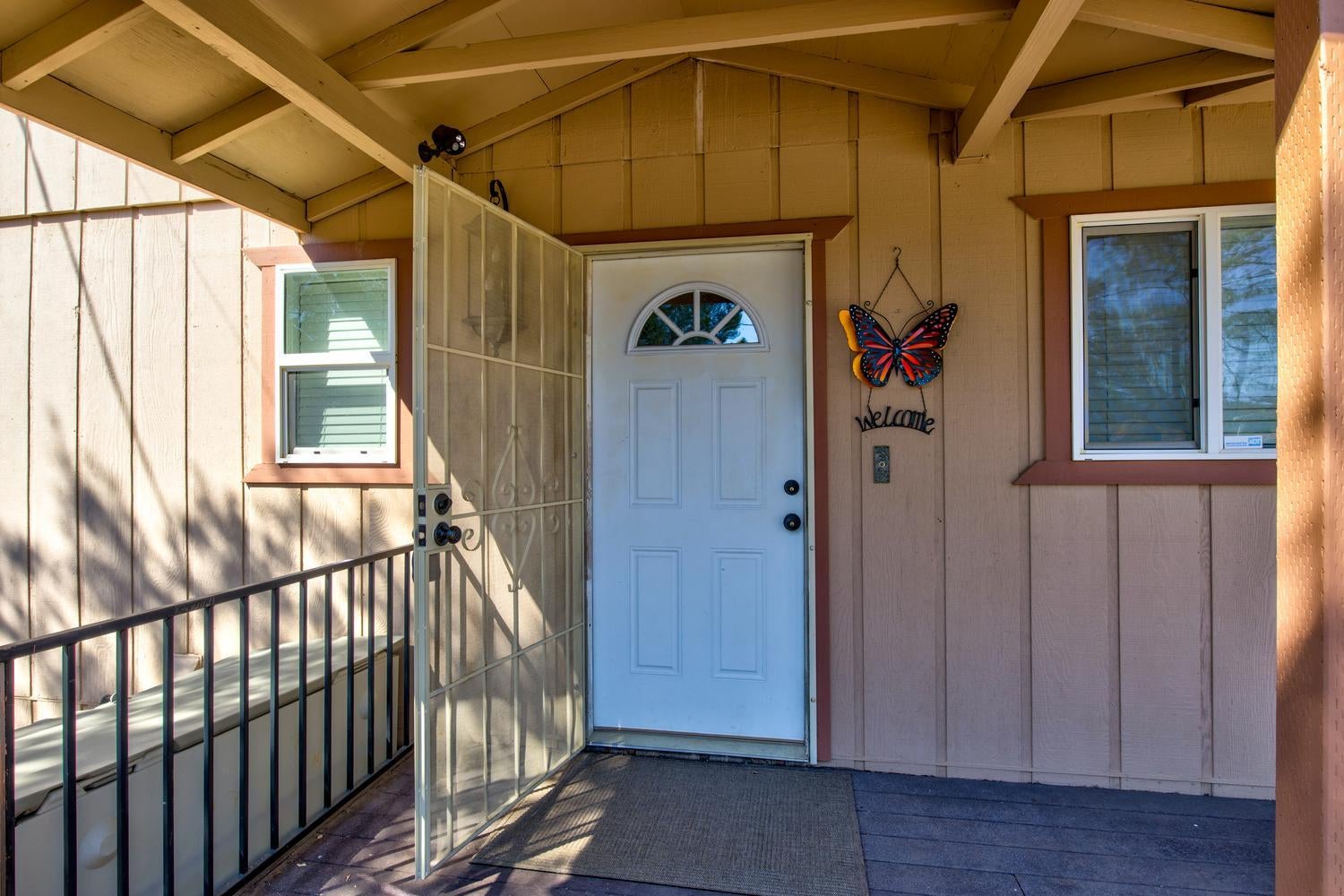 4832 Enramada Drive