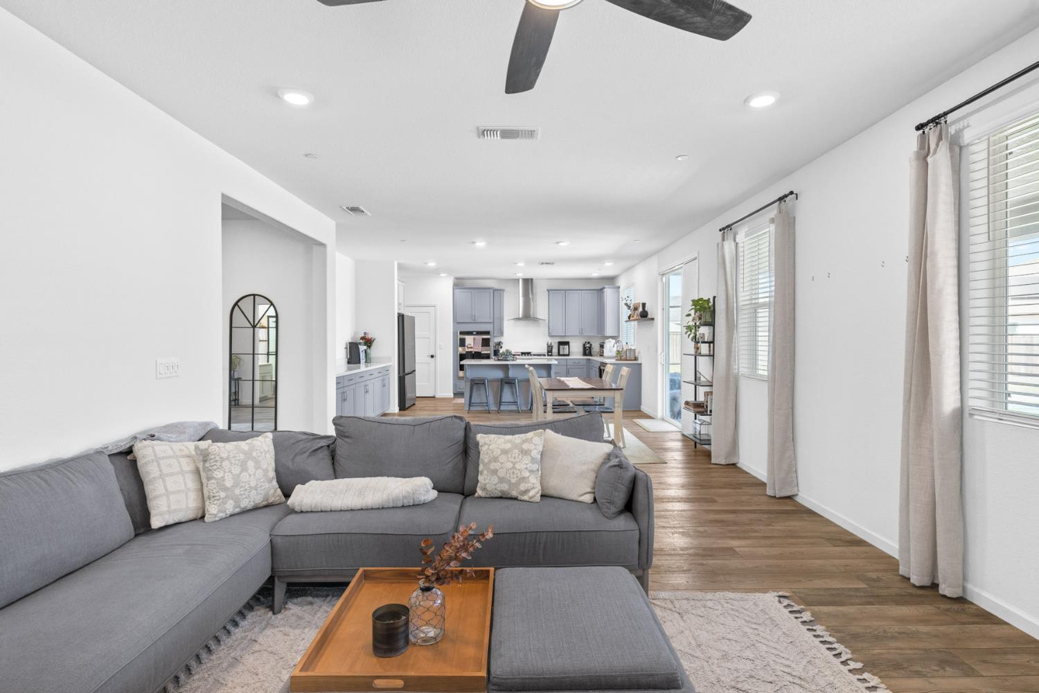 1815 Chelsea Court