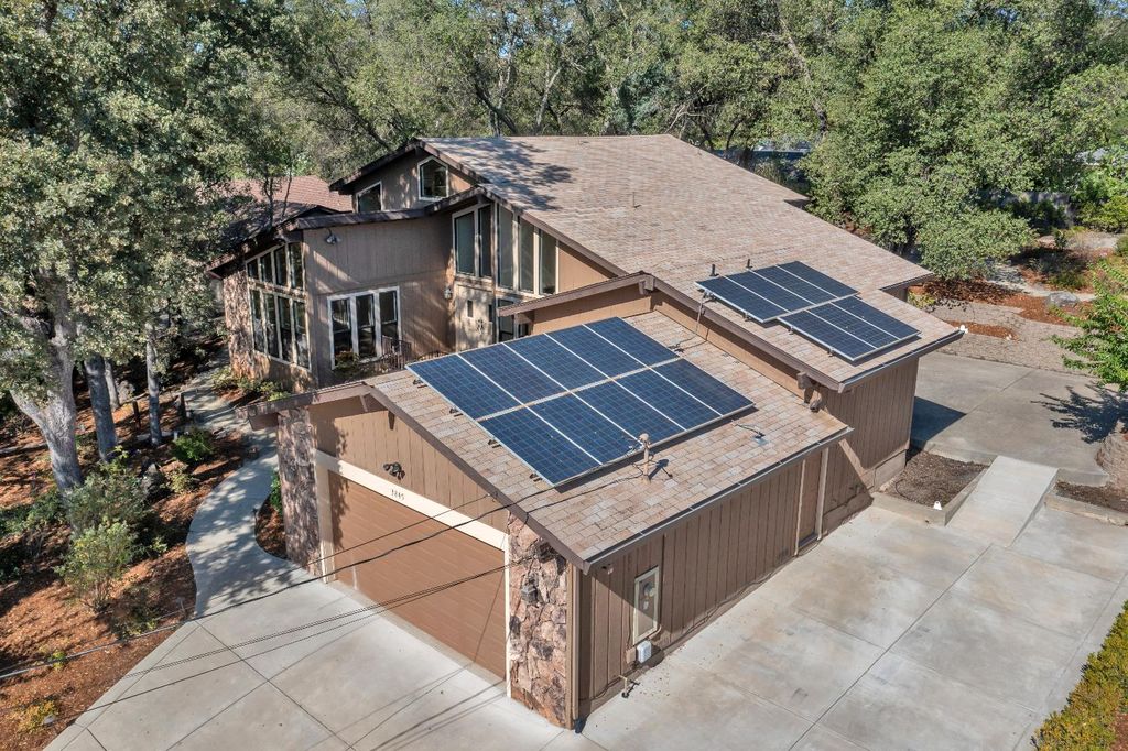 Photo of 3849 Fairway Drive, Cameron Park, CA 95682 (MLS # 225125623)