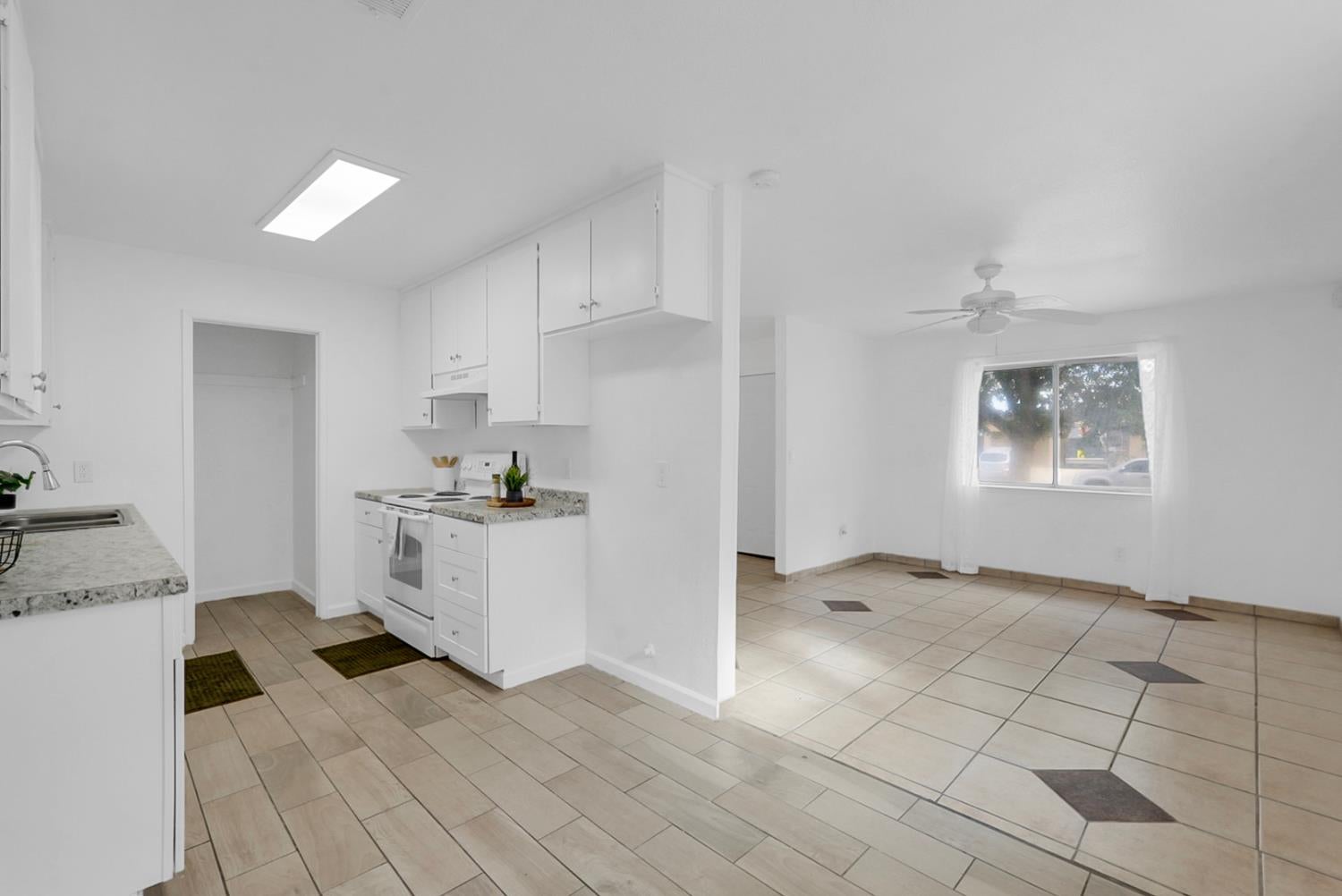 34 Skylark Court