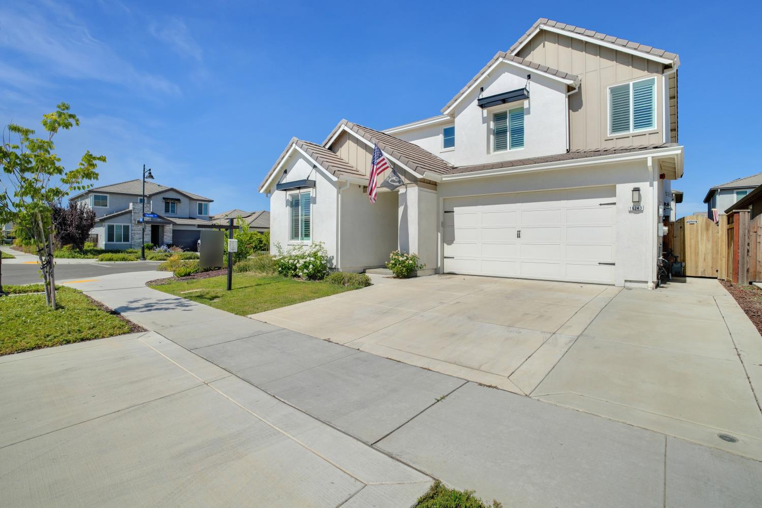 16243 Duggar