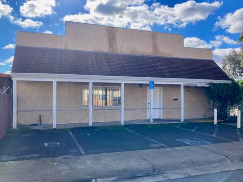 2530 Tesla Way Sacramento CA 95825