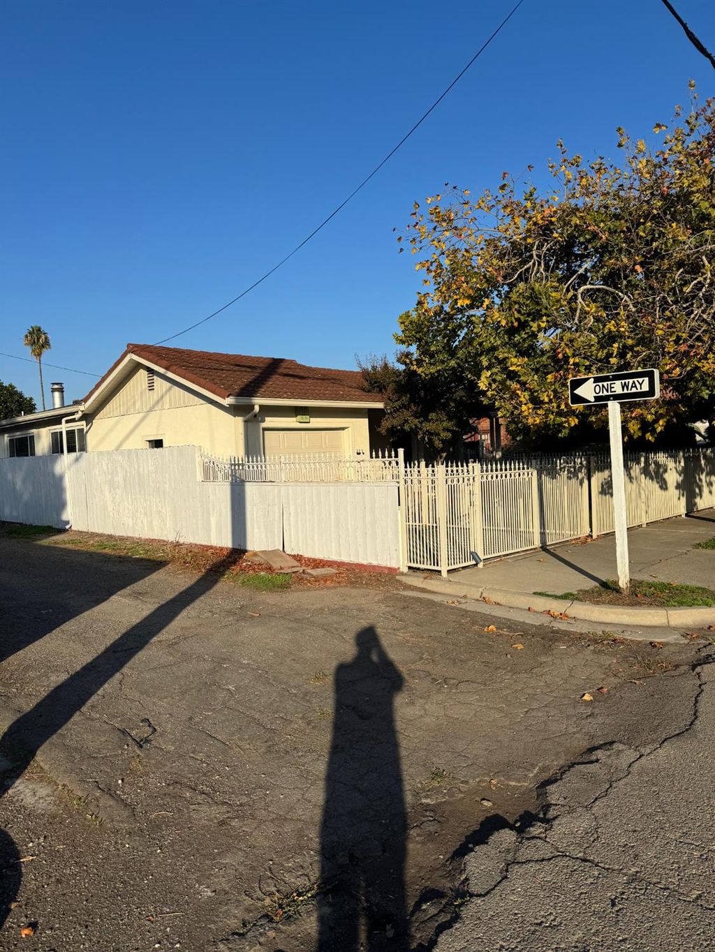 Photo of 315 S A Street, Stockton, CA 95205 (MLS # 225137008)
