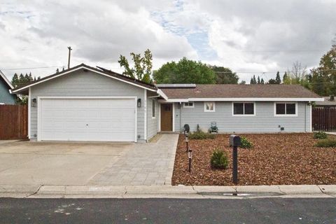 8165 Greenhills Way Granite Bay CA 95746