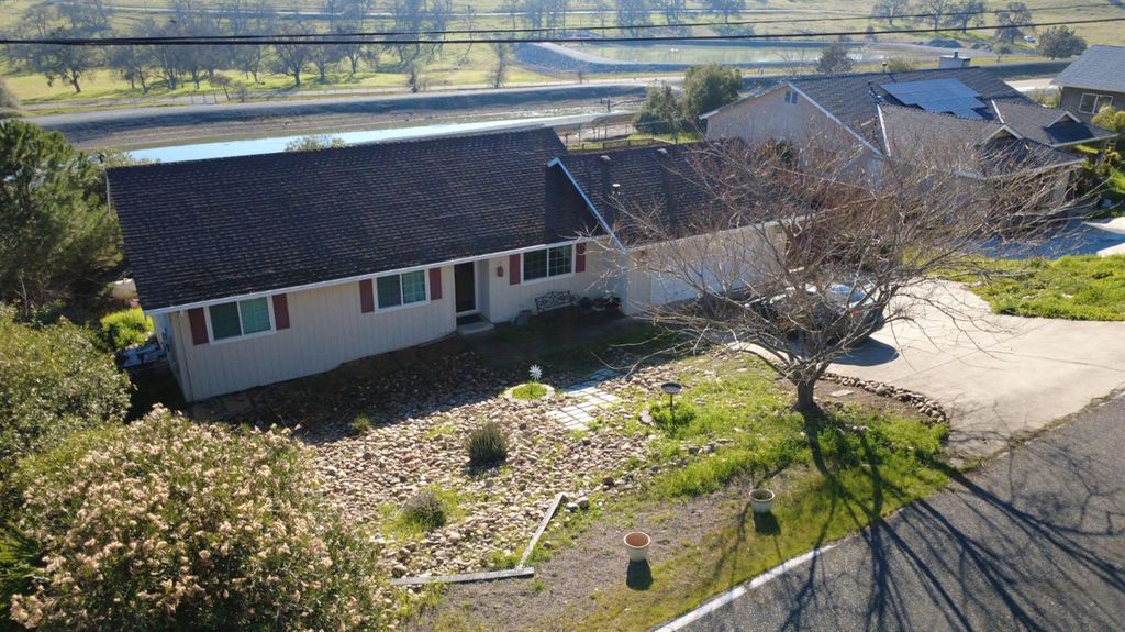 Photo of 3940 Lakeview Drive, Ione, CA 95640 (MLS # 226005717)