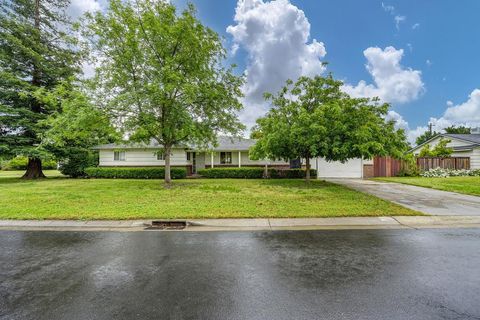 3230 Balmoral Drive Sacramento CA 95821