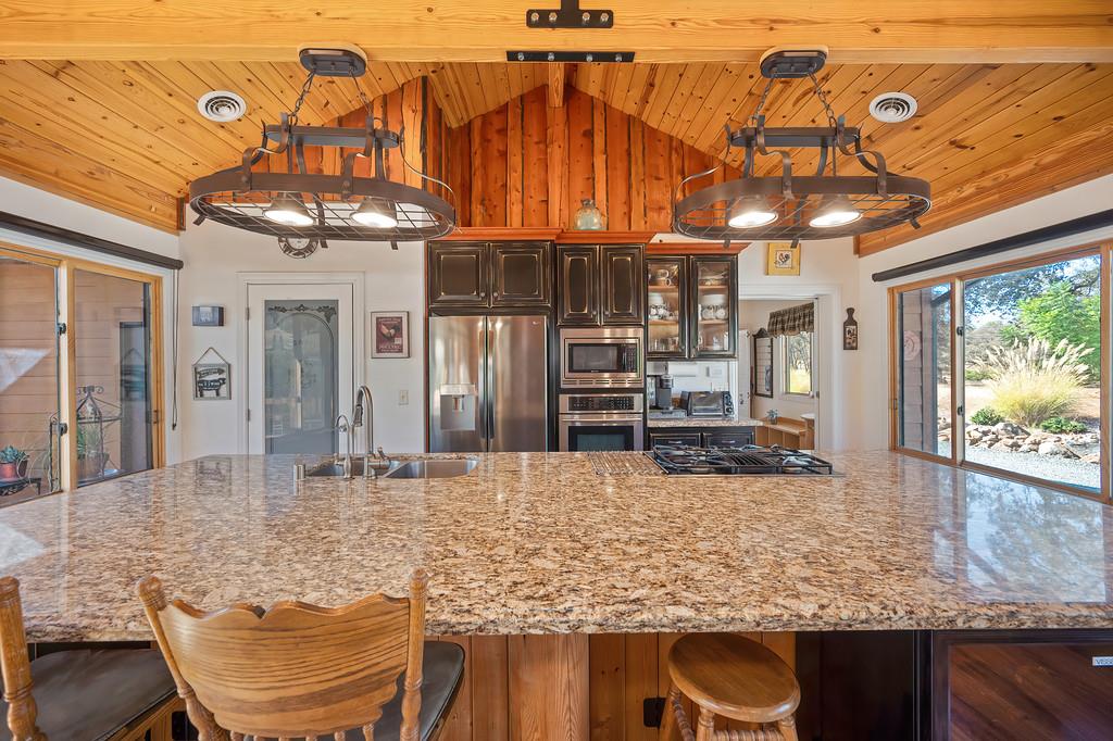 10415 Township Road