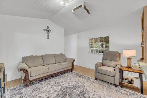 MLS: 225063964