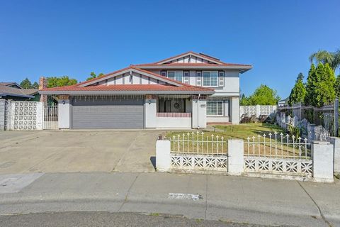 7415 Patero Circle Sacramento CA 95823