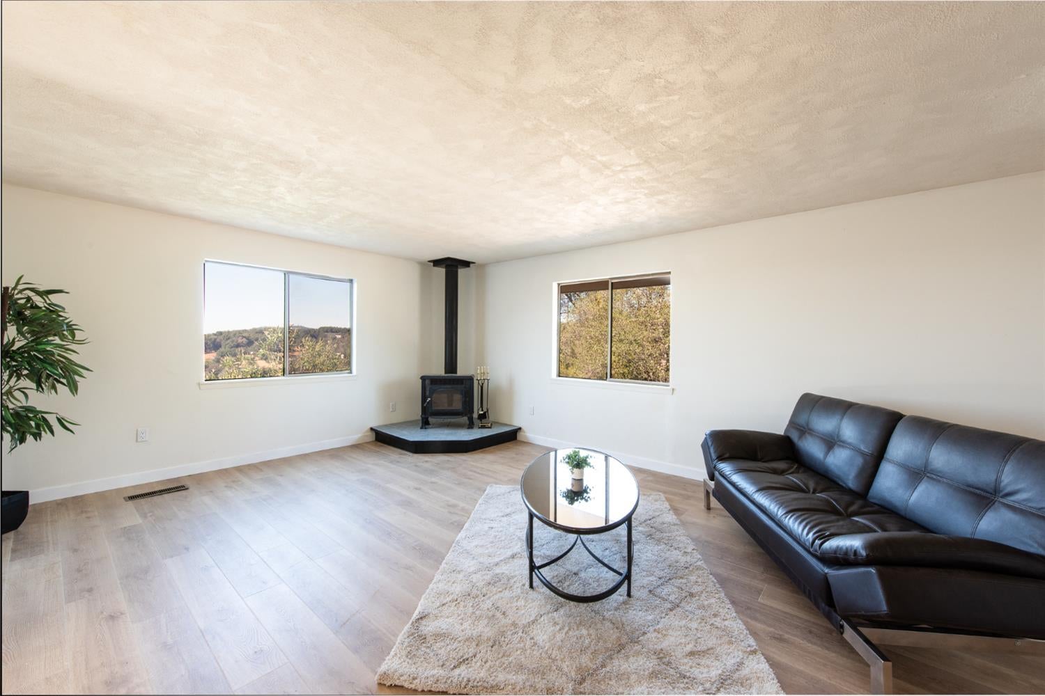 4351 Rossler Road