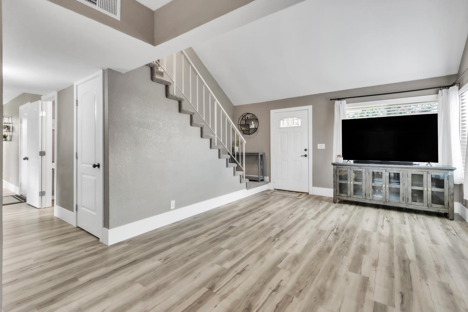 4708 Don Julio Boulevard