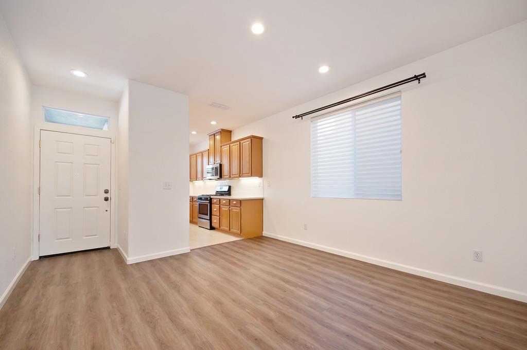 2405 Coffeeberry Road