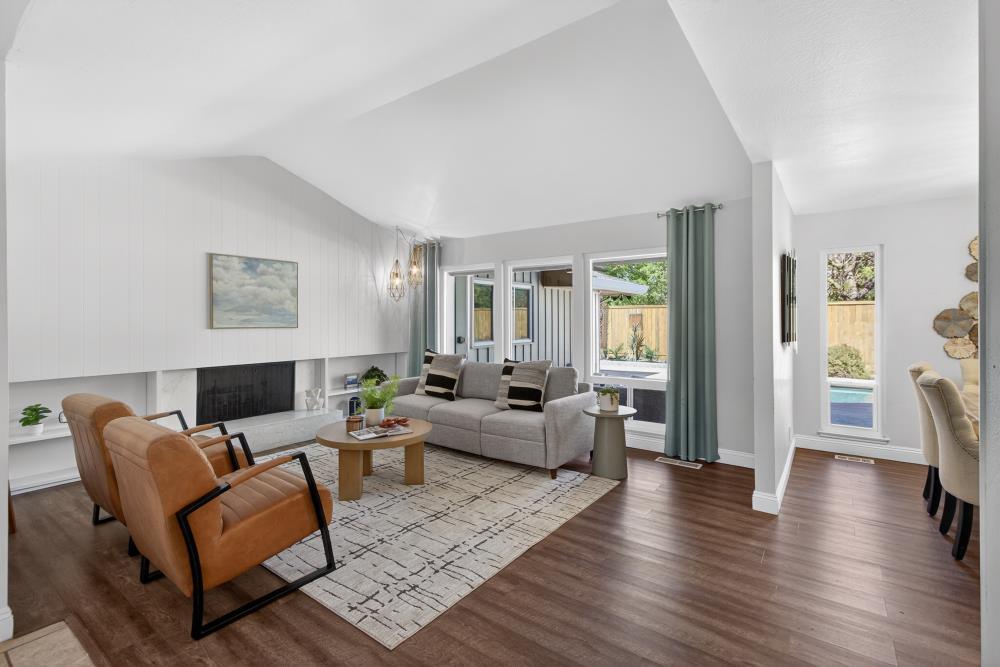 2595 American River Drive