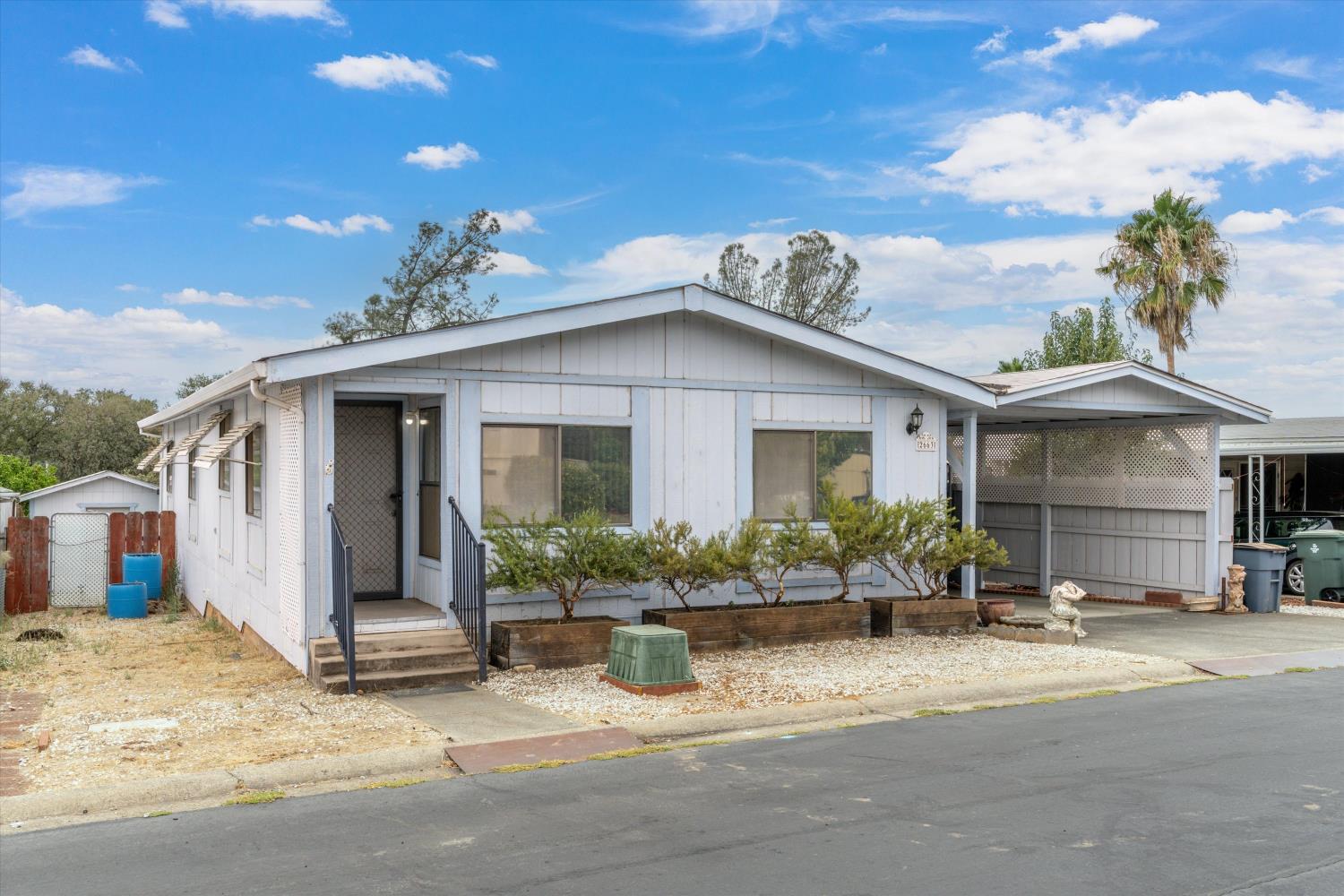 2663 Chaise Drive