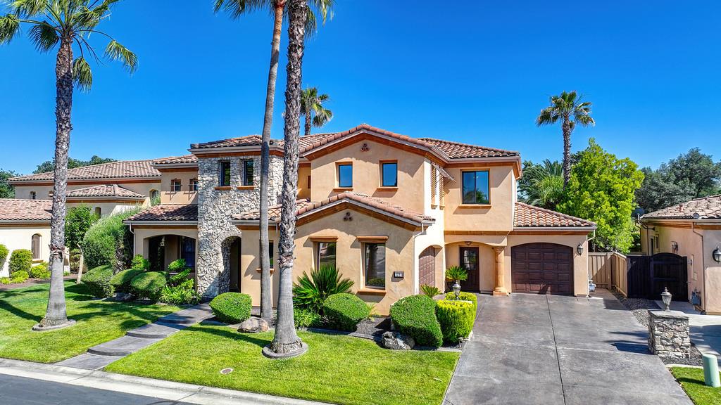 1721 Calabria Way