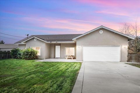 1437 W North Bear Creek Drive Merced CA 95348
