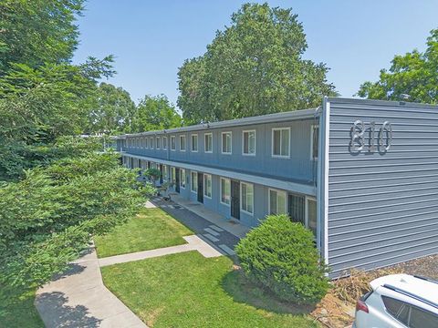 810 W 1st Avenue Chico CA 95926