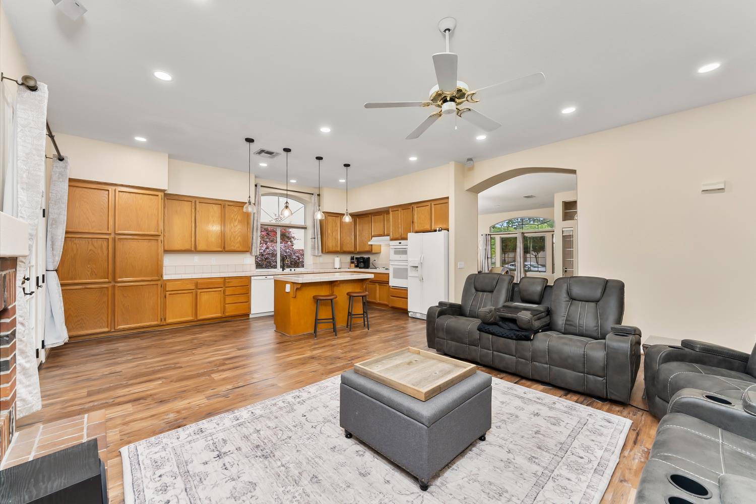 11858 Point Rock Way