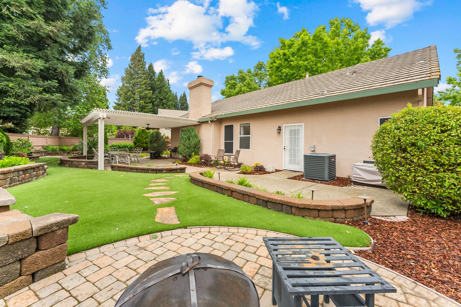 11858 Point Rock Way