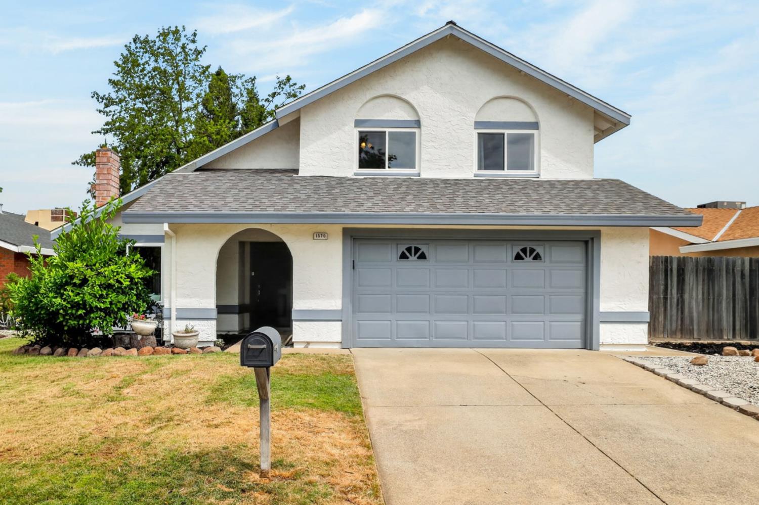 1570 Klamath River Drive