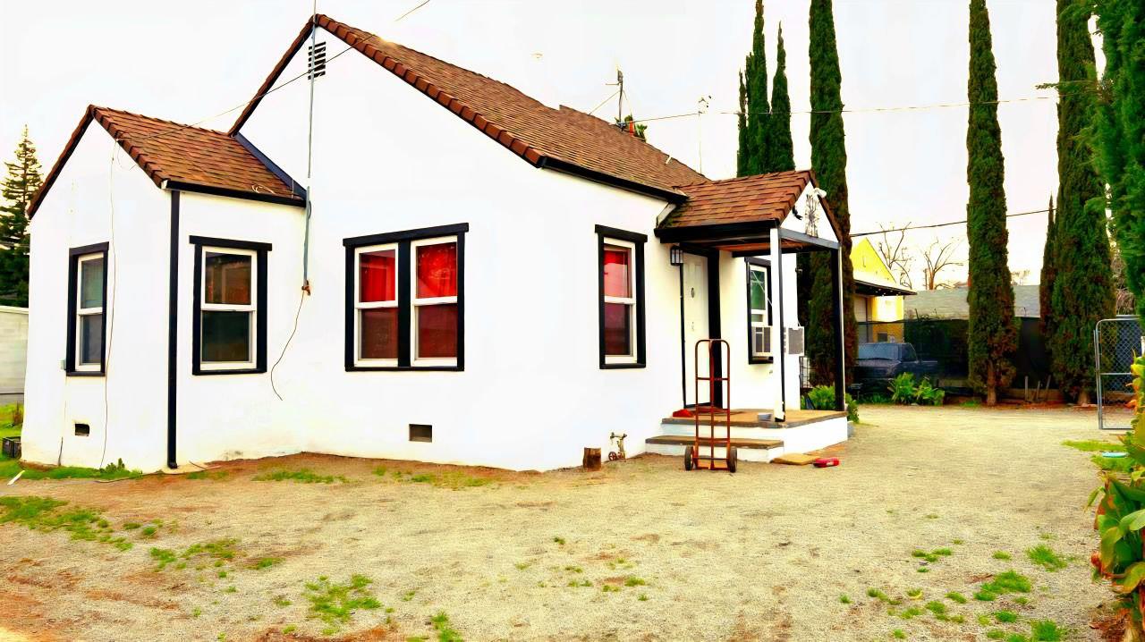 1332 dixieanne Avenue