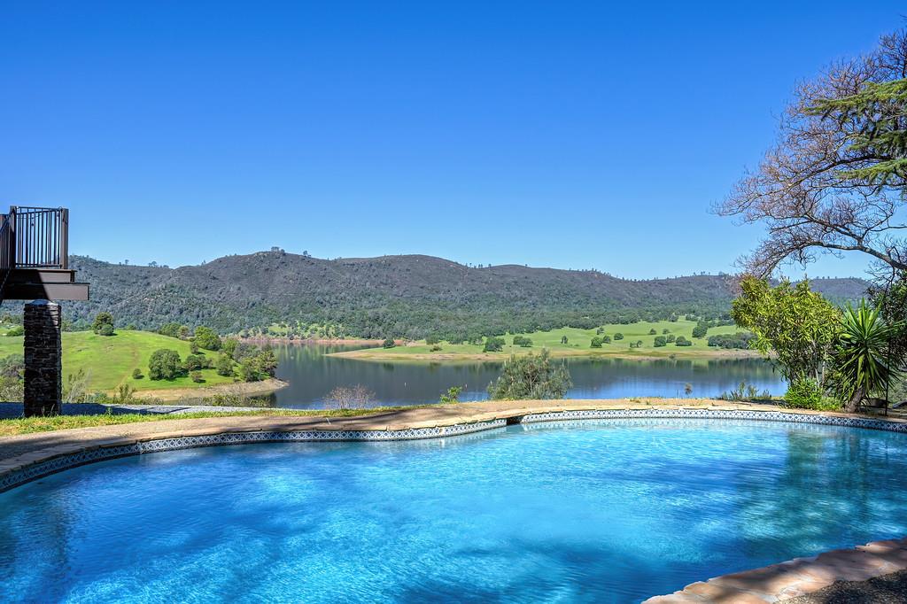 784 Salmon Falls Road