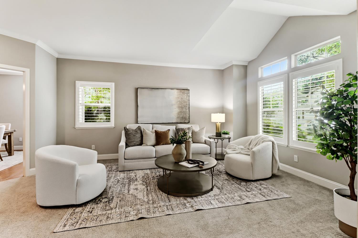 9467 Monte Cresta Way