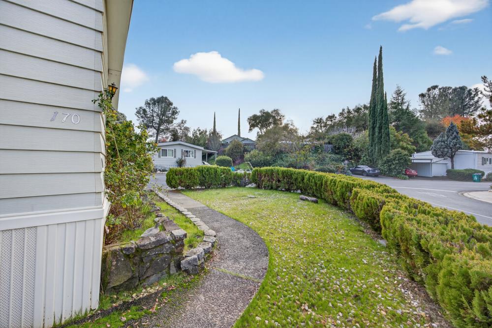 2681 Cameron Park Dr 170