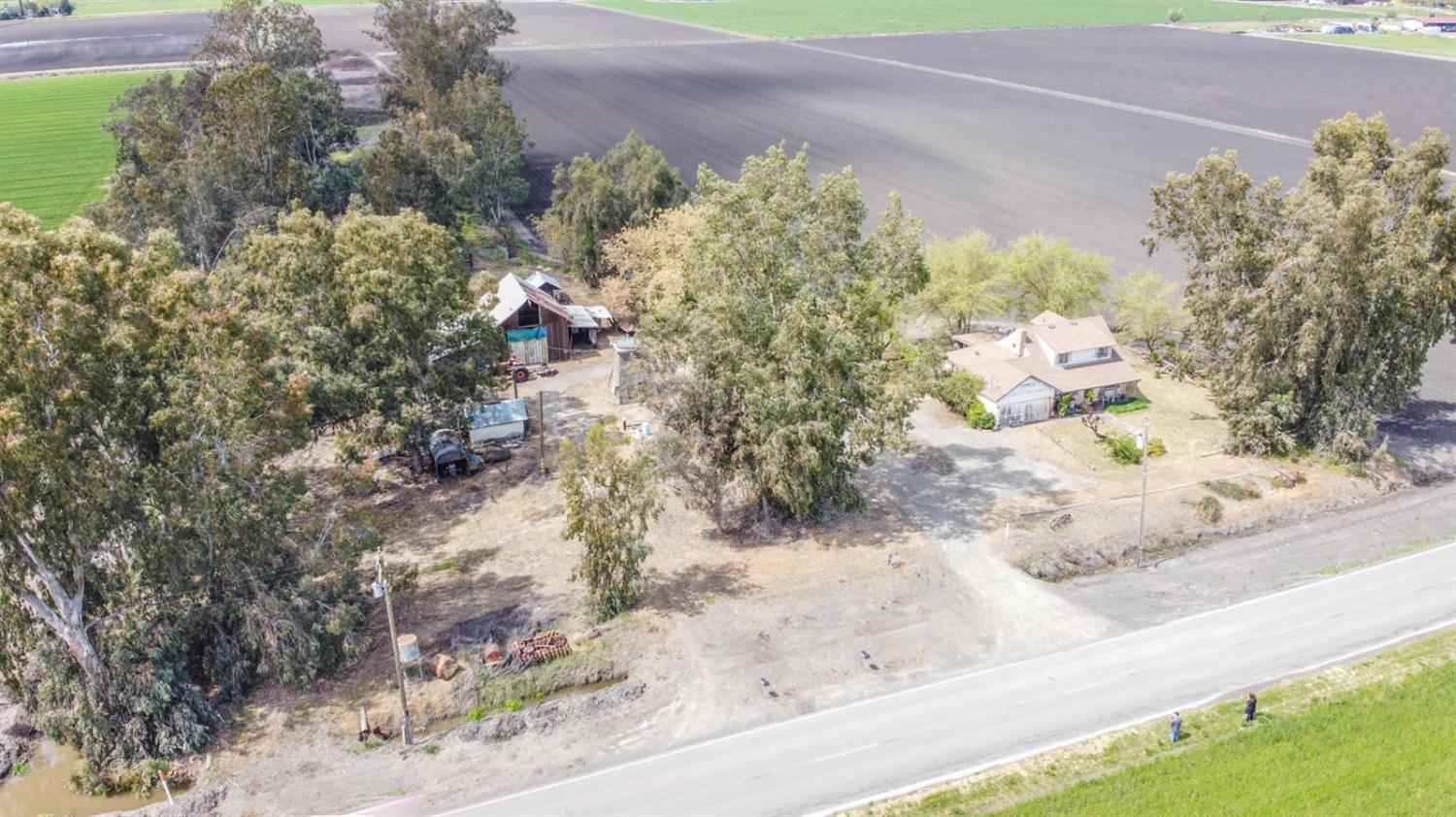 Dos Palos, California 93620, United States, 4 Bedrooms Bedrooms, ,2 BathroomsBathrooms,Residential,Active,61721