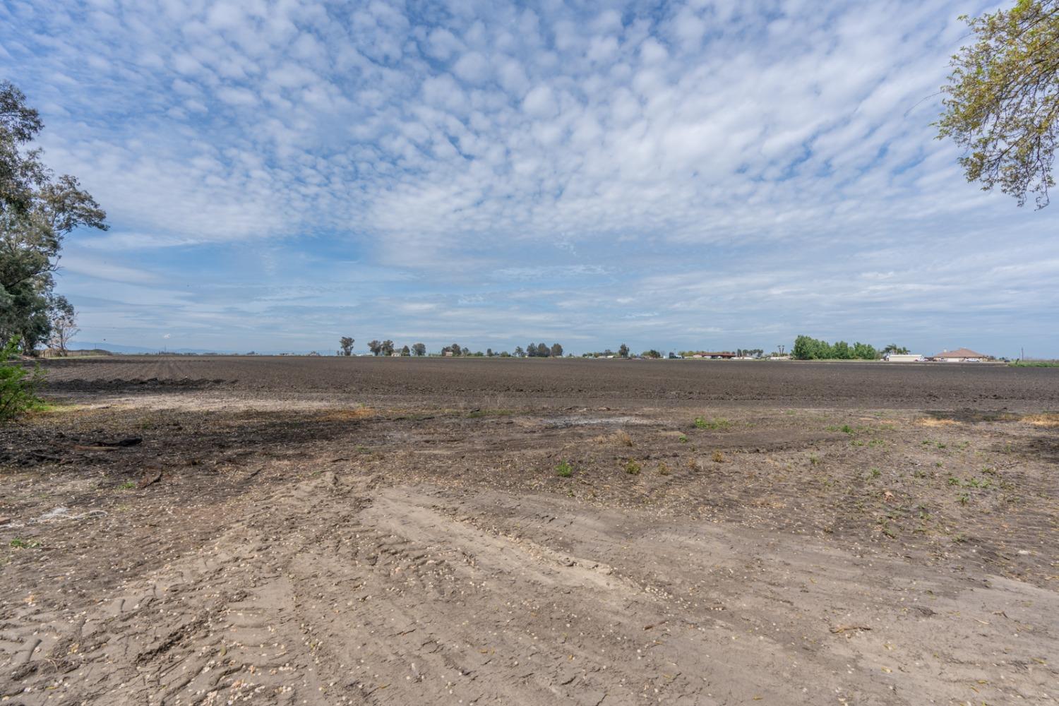 Dos Palos, California 93620, United States, 4 Bedrooms Bedrooms, ,2 BathroomsBathrooms,Residential,Active,61721