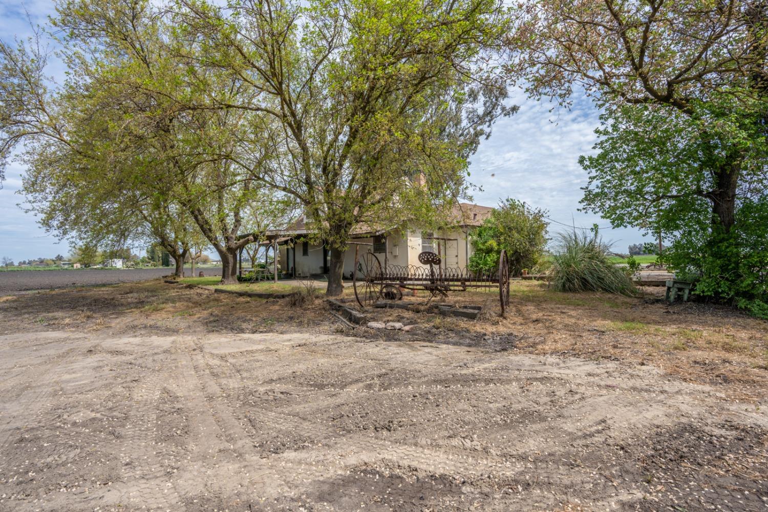 Dos Palos, California 93620, United States, 4 Bedrooms Bedrooms, ,2 BathroomsBathrooms,Residential,Active,61721