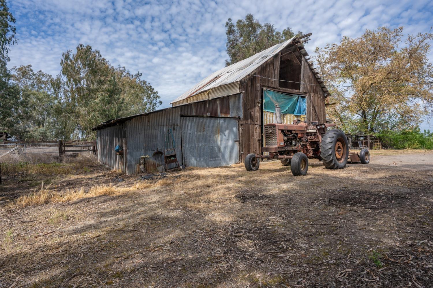 Dos Palos, California 93620, United States, 4 Bedrooms Bedrooms, ,2 BathroomsBathrooms,Residential,Active,61721