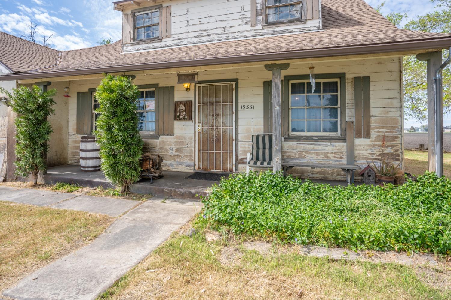 Dos Palos, California 93620, United States, 4 Bedrooms Bedrooms, ,2 BathroomsBathrooms,Residential,Active,61721