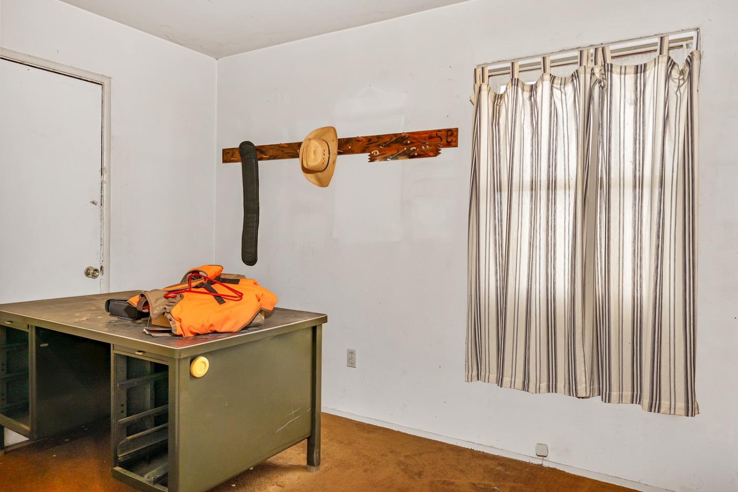 Dos Palos, California 93620, United States, 4 Bedrooms Bedrooms, ,2 BathroomsBathrooms,Residential,Active,61721