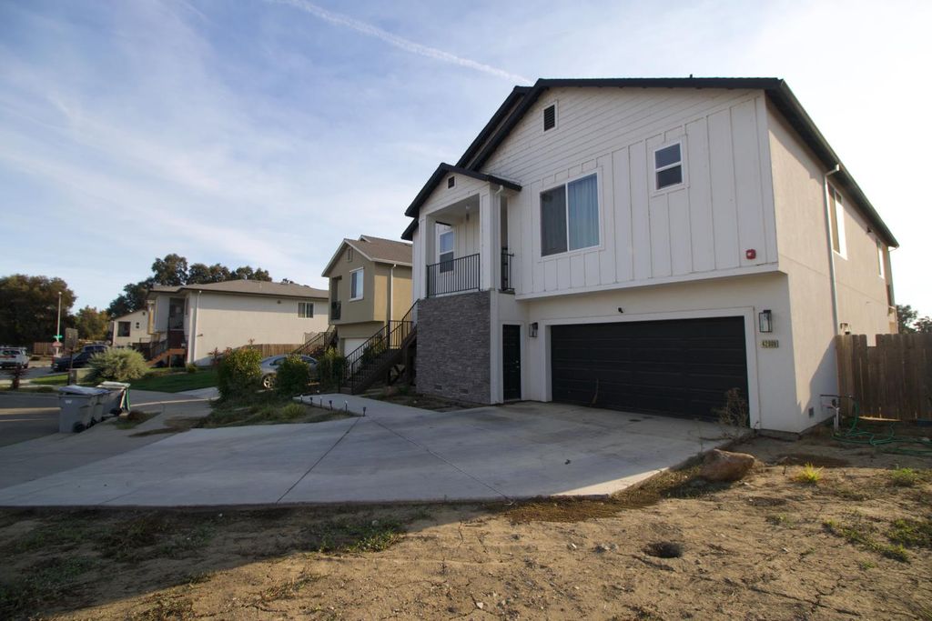 Photo of 42009 Bessie Dyer Court, Knights Landing, CA 95645 (MLS # 225139387)