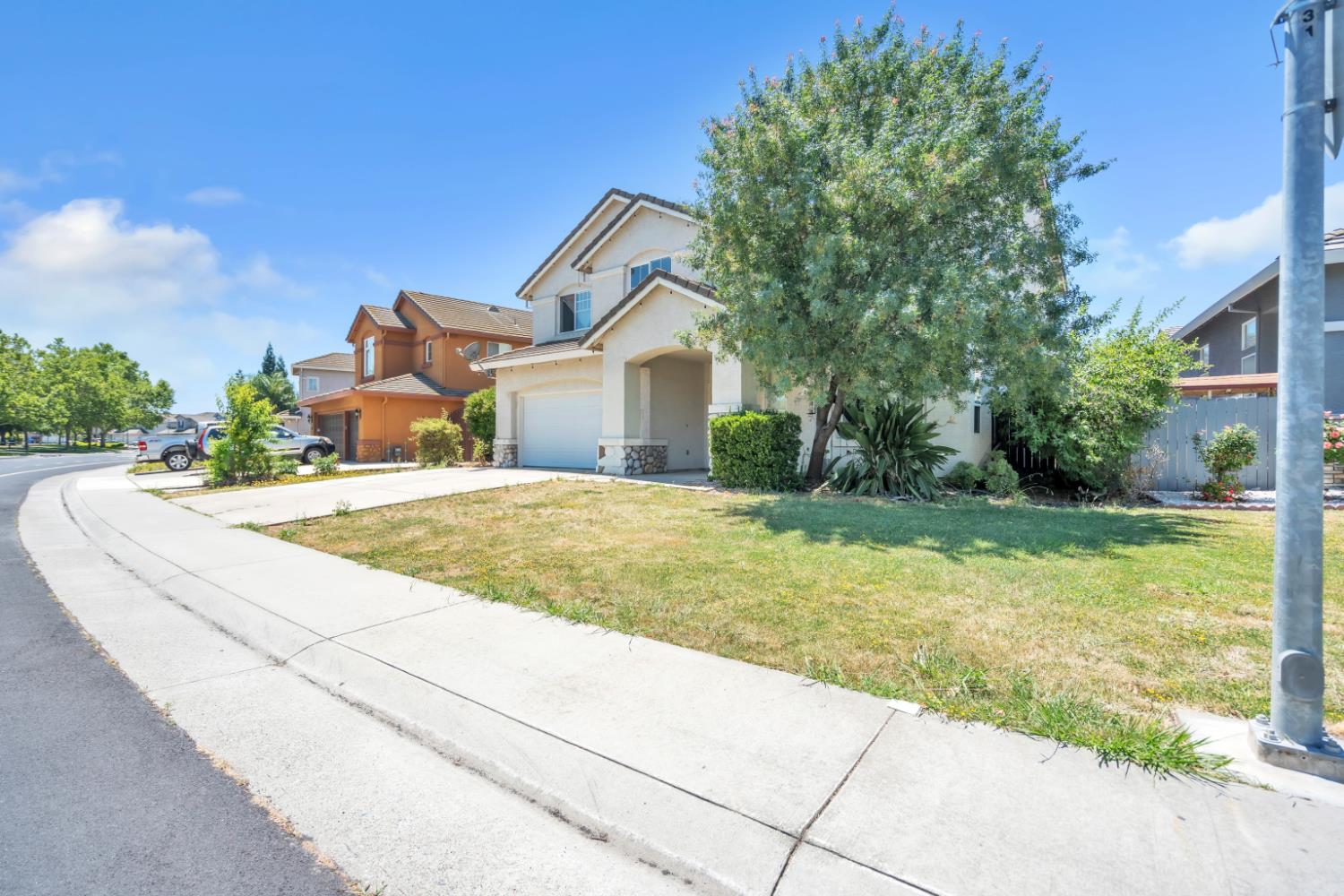 8859 Shasta Lily Drive