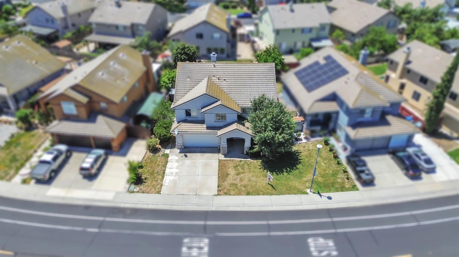 8859 Shasta Lily Drive