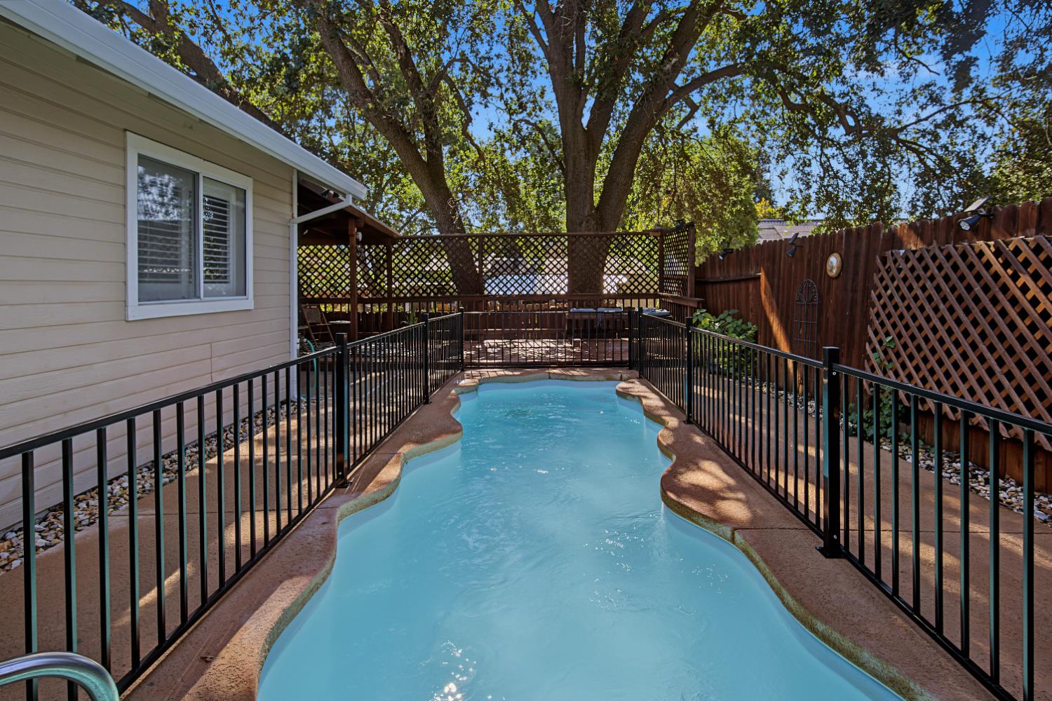 182 Stonybrook Drive
