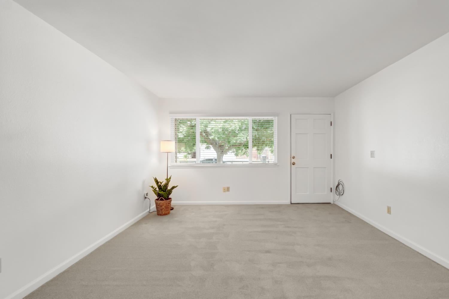 3916 Bairnsdale Way